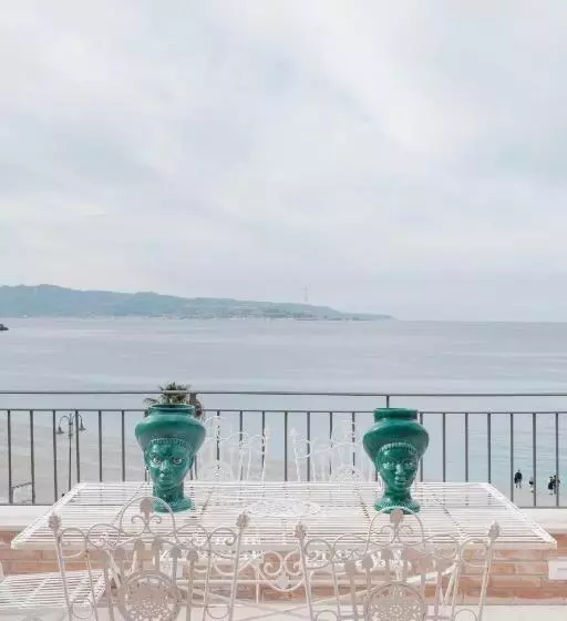 Majatalo La Balza Di Scilla