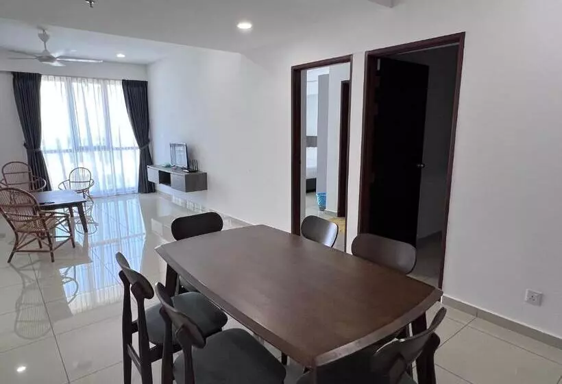 ペンション Menara Sentral At Juru Sentral