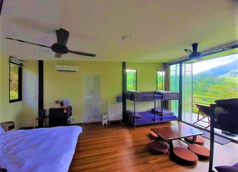 リゾートホテル The Hill