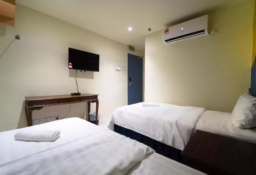 The Colony By Cactus Hotel Dedap