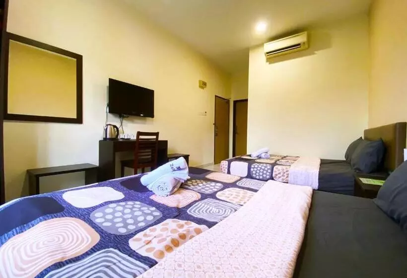 Ze Xiang Hotel   Desa Jaya Ikea Self Check In