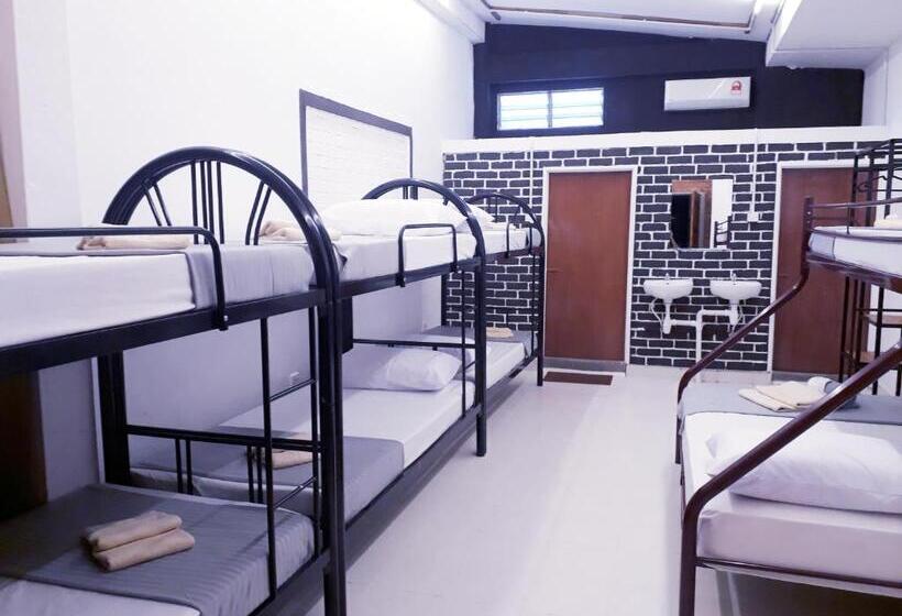 Hospedaria Dorm Master