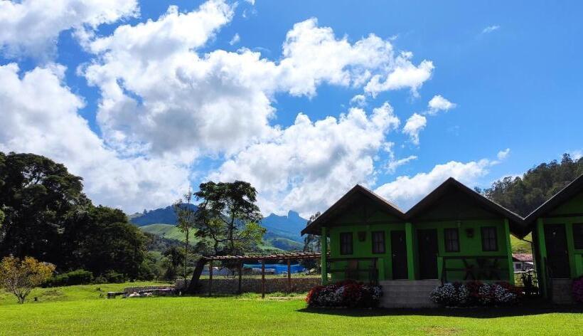 ユースホステル Pousada Casa Verde Baú