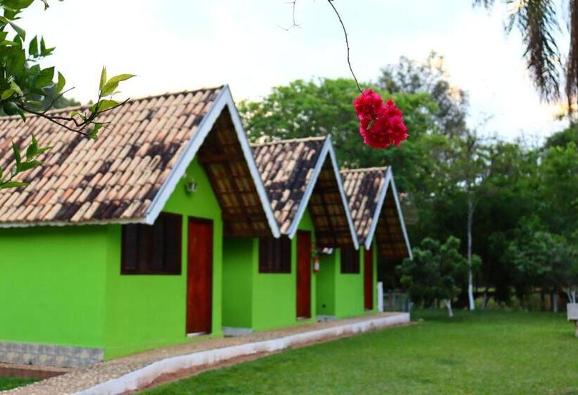 ユースホステル Pousada Casa Verde Baú