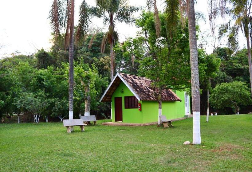 ユースホステル Pousada Casa Verde Baú