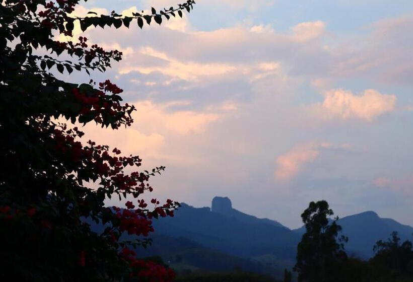 ユースホステル Pousada Casa Verde Baú