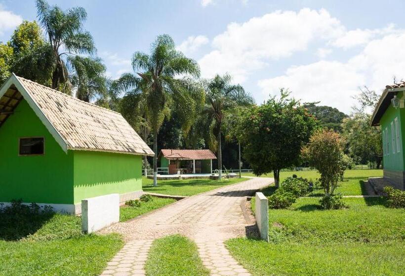 ユースホステル Pousada Casa Verde Baú