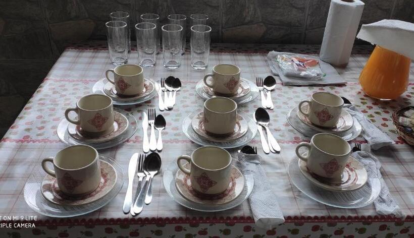 ユースホステル Pousada Casa Verde Baú