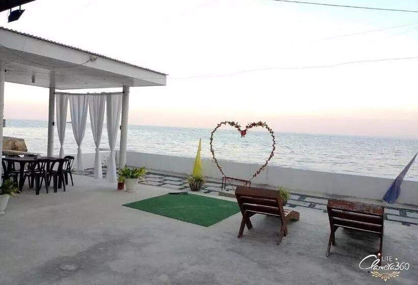 Anglers Hub Resort Affordable Hostel