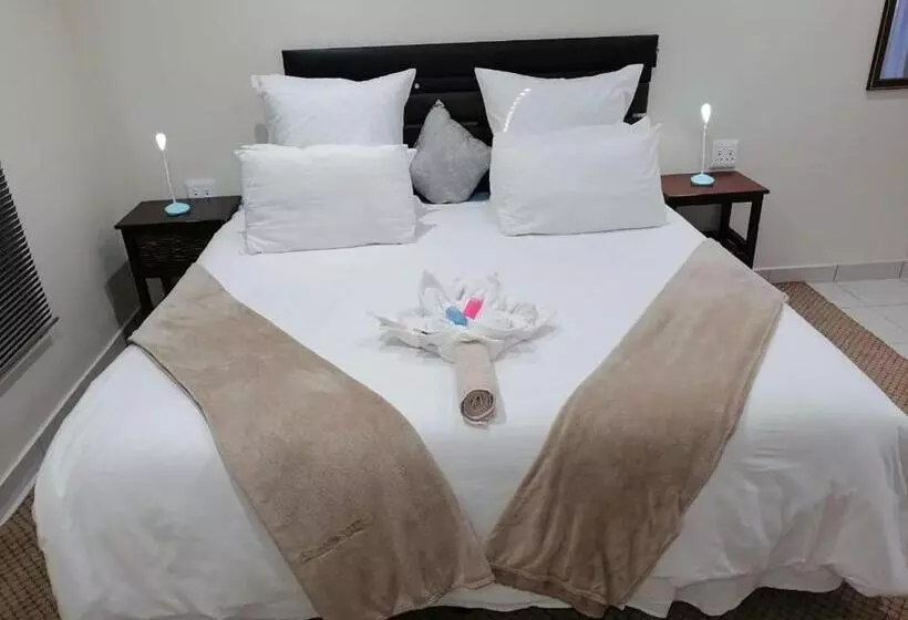 Aamiaismajoitus (B&B) Revival Guest House