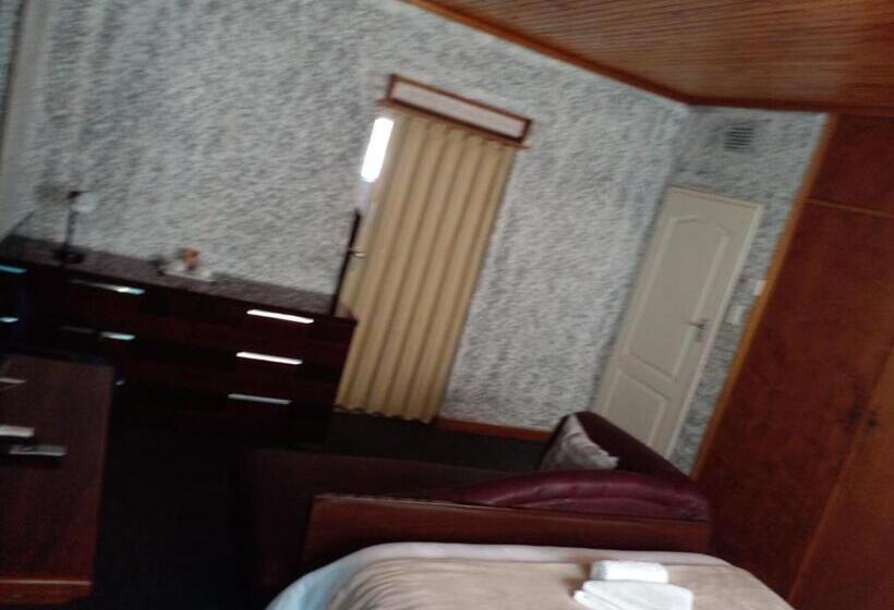 צימר Revival Guest House