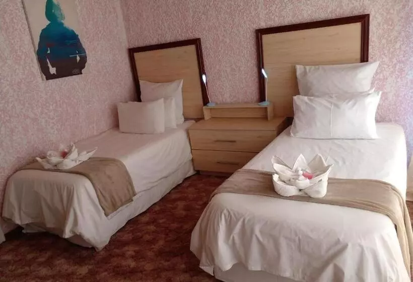 Aamiaismajoitus (B&B) Revival Guest House