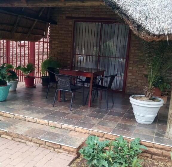 צימר Revival Guest House