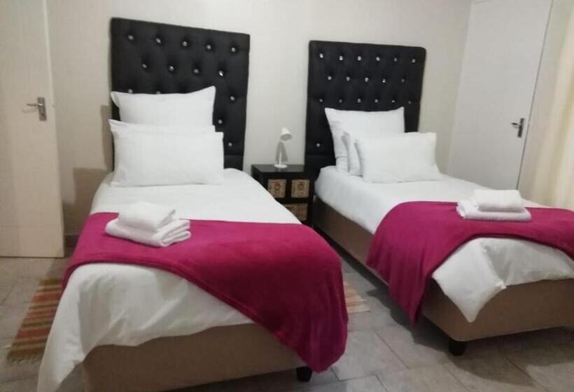 צימר Revival Guest House