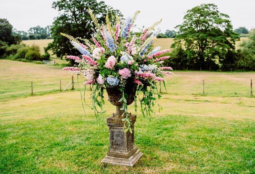 ベッドアンドブレックファースト Slapton Manor