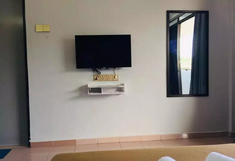 Dlayaran Hotel & Cafe