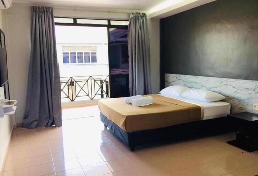 Dlayaran Hotel & Cafe