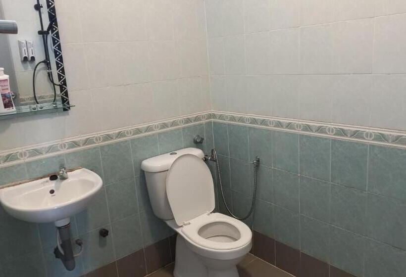 Dlayaran Hotel & Cafe