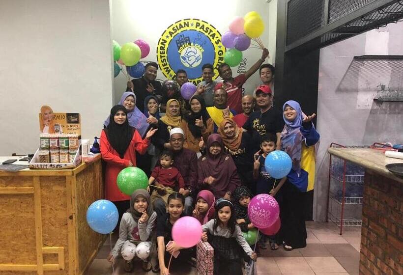 Dlayaran Hotel & Cafe