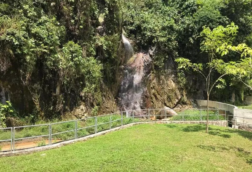 Home Away From Home In Taiping   Newly Upgraded!