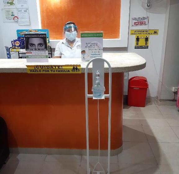 Отель Carare Plaza