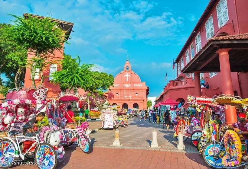 هتل Cozy Riverside