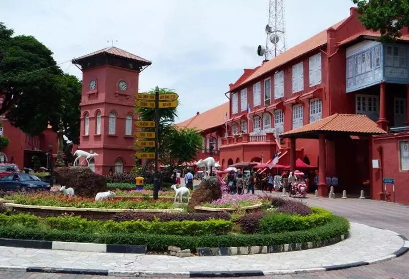 هتل Cozy Riverside