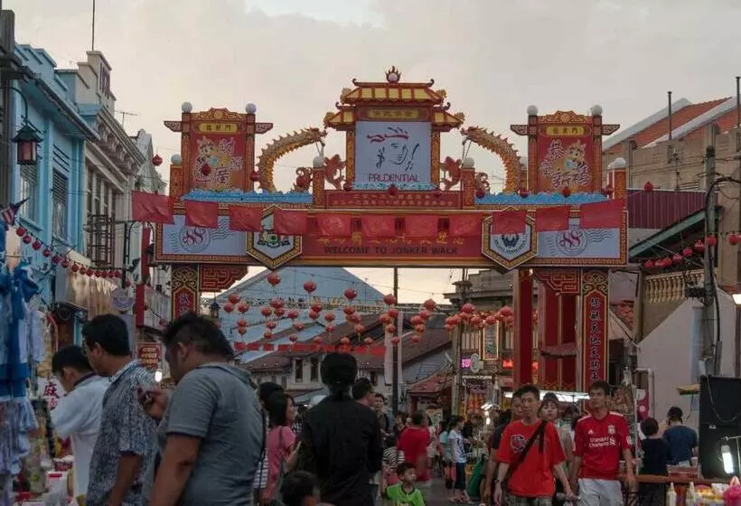 هتل Cozy Riverside