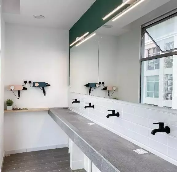 カプセルホテル Sarang Hostel At City Centre
