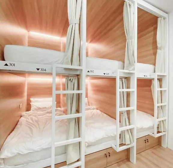 カプセルホテル Sarang Hostel At City Centre