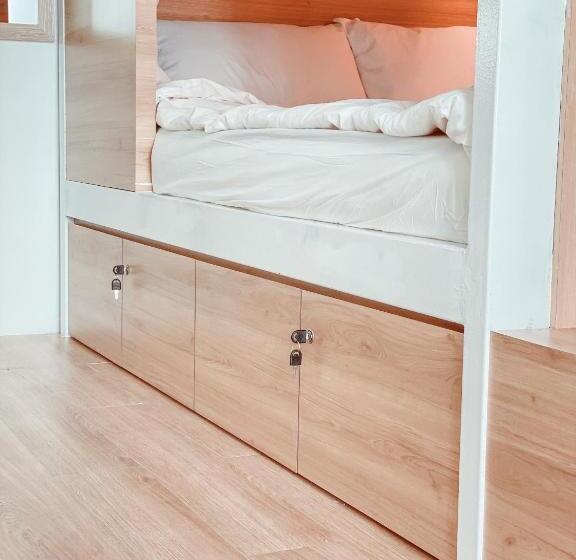 Kapsül Otel Sarang Hostel At City Centre