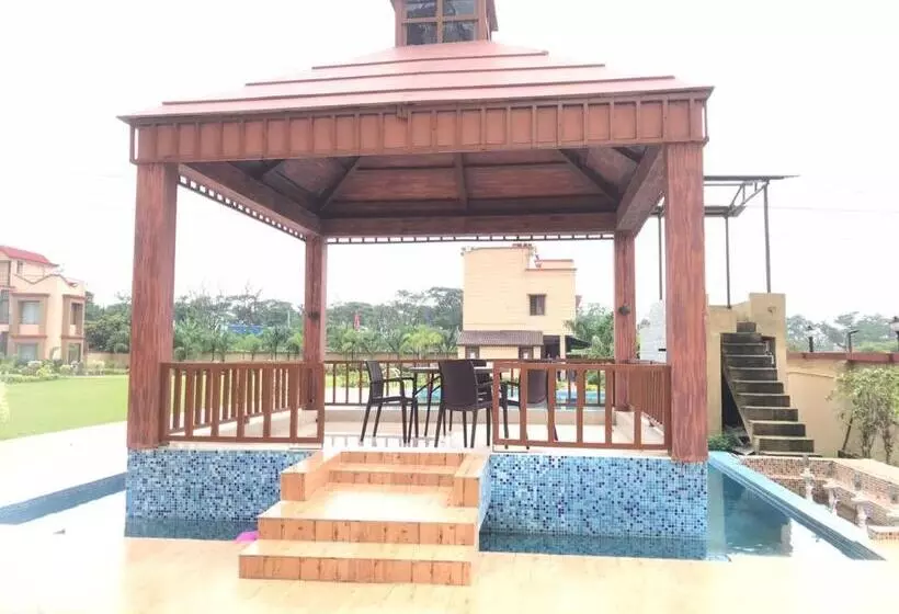 Hotelli Gharana Resort !! Best Family Resort Near Kolkata With Swimming Pool !!