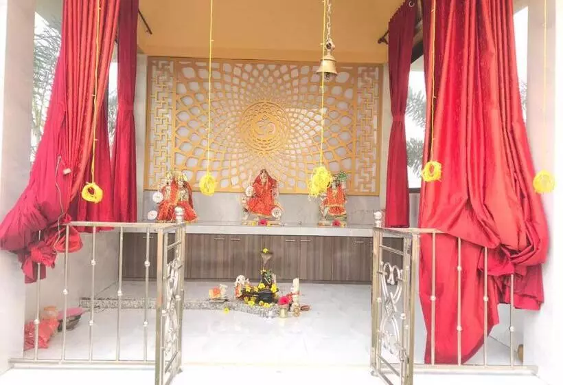 Hotelli Gharana Resort !! Best Family Resort Near Kolkata With Swimming Pool !!