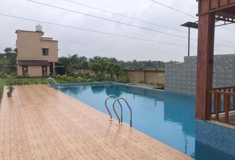 酒店 Gharana Resort !! Best Family Resort Near Kolkata With Swimming Pool !!