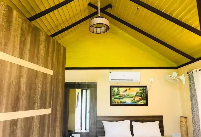 Hotelli Gharana Resort !! Best Family Resort Near Kolkata With Swimming Pool !!