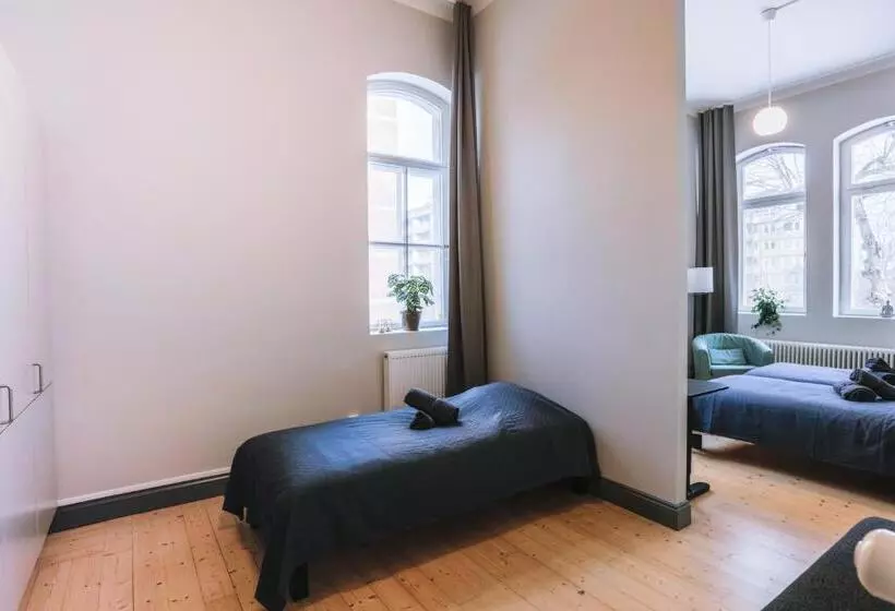 ホテル Holterman Hostel