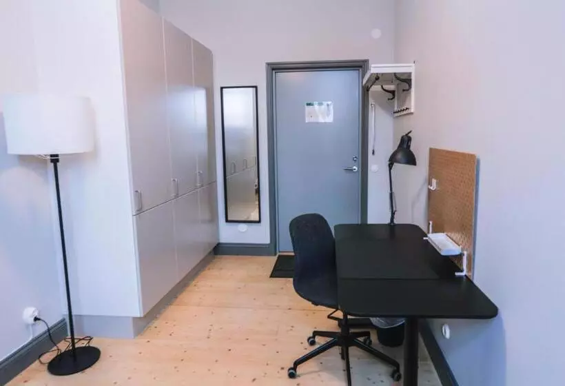 ホテル Holterman Hostel