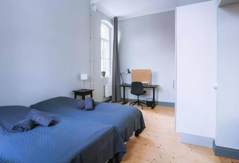 ホテル Holterman Hostel