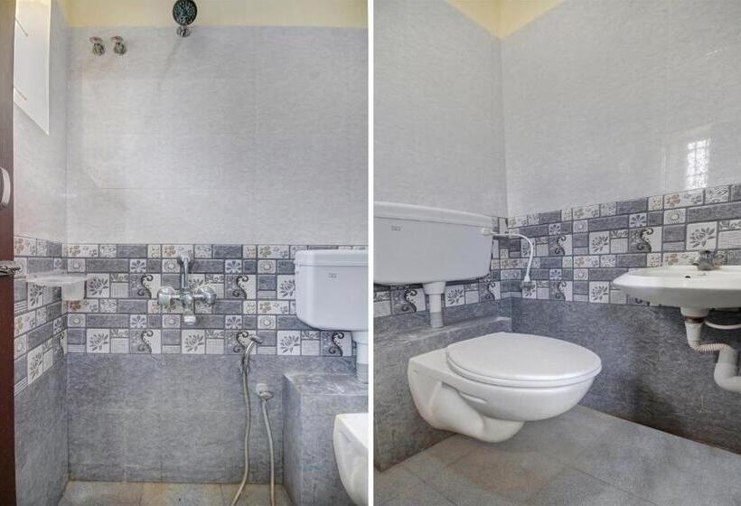 فندق Oyo 46100 Sri Angalaparameshwari Cottage