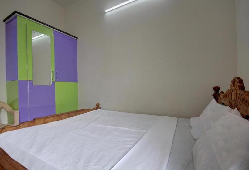 فندق Oyo 46100 Sri Angalaparameshwari Cottage