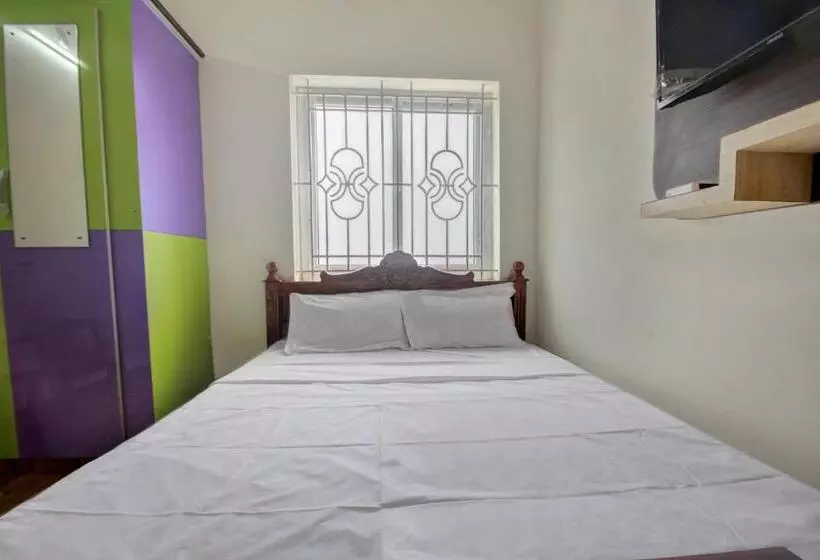 ホテル Oyo 46100 Sri Angalaparameshwari Cottage