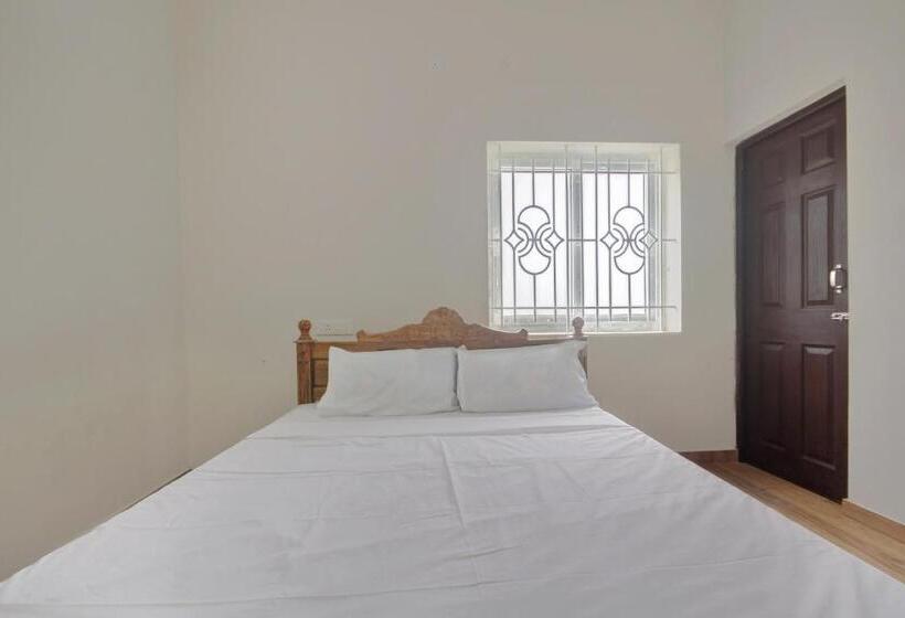 فندق Oyo 46100 Sri Angalaparameshwari Cottage