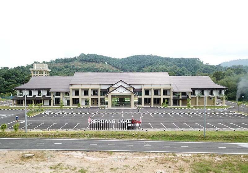 فندق Serdang Lake View Resort