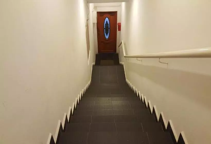 Hotel Win Win