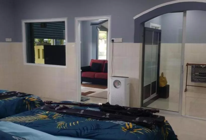 Kuntum Cottage Bed & Breakfast