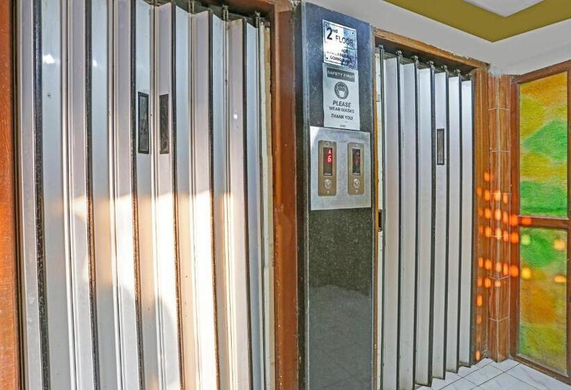 Oyo Flagship Hotel Pakeeza