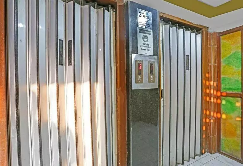 Oyo Flagship Hotel Pakeeza