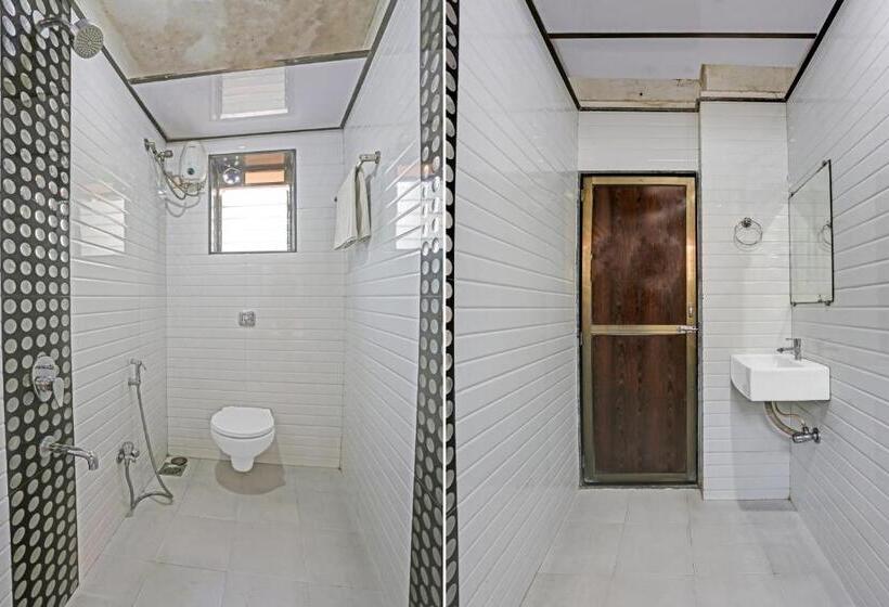 Oyo Flagship Hotel Pakeeza