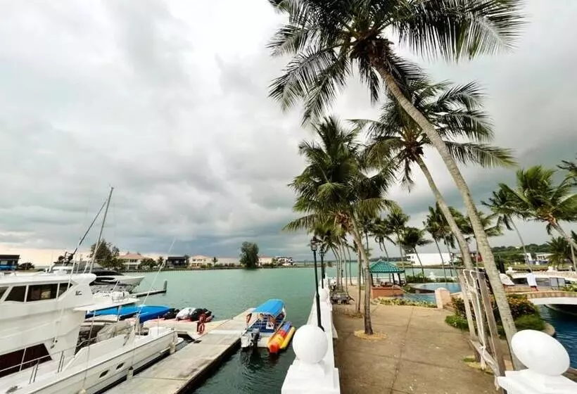 Pd Laguna Resort Holiday