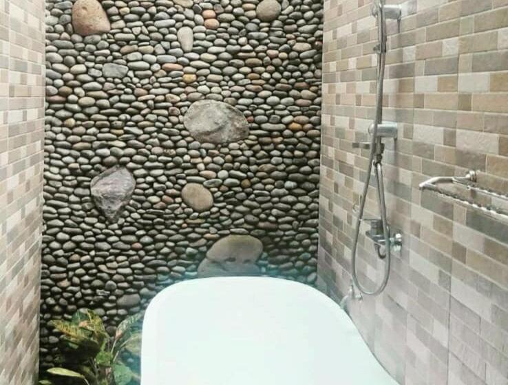 膳宿费 Harris Surf Villa